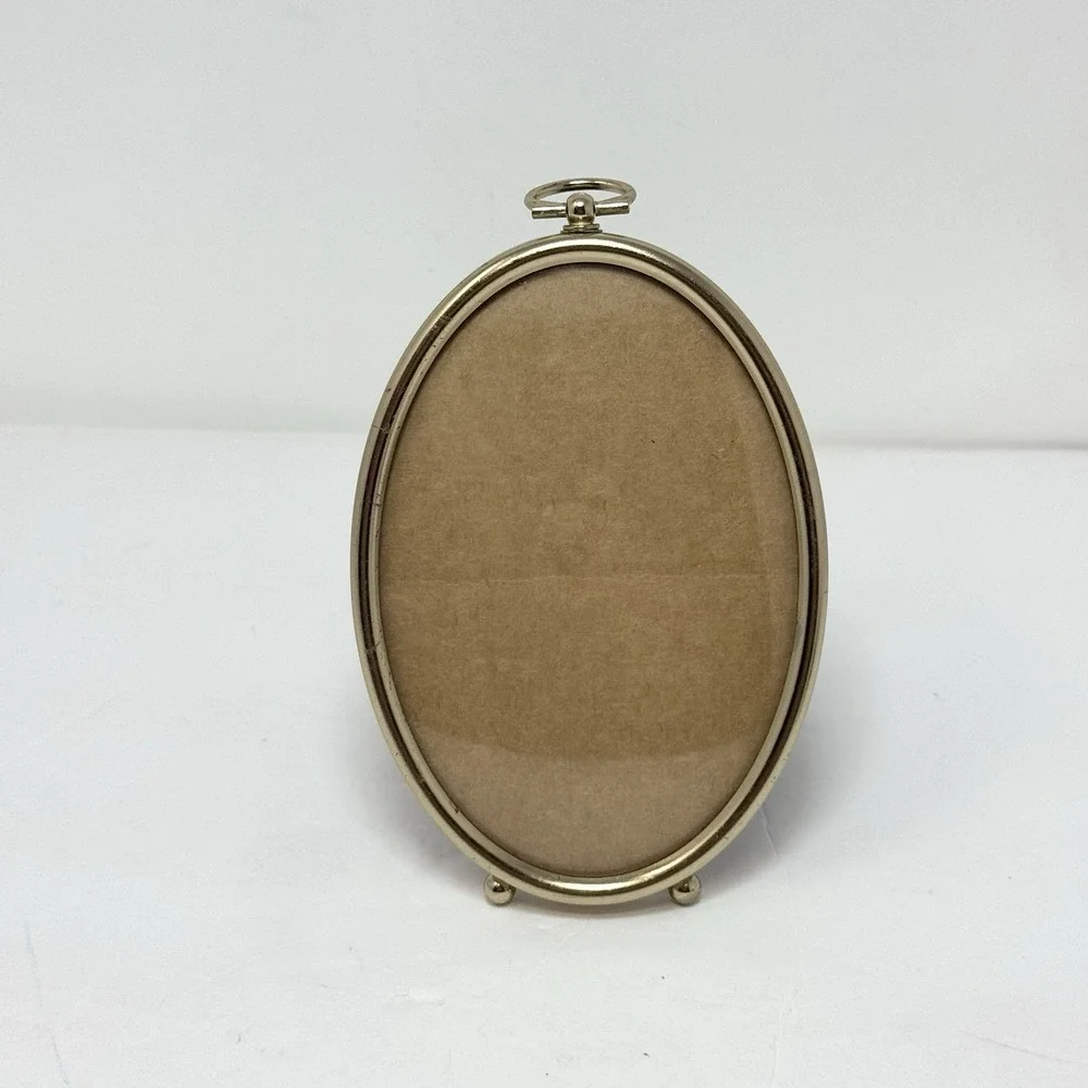 Vintage Convex Bubble Glass OVAL Brass Tone Picture Frame Ball Feet 5
